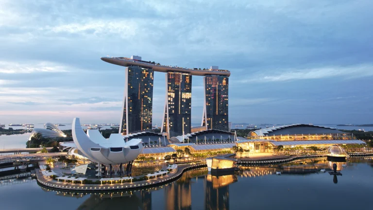 The 5 Best Hotels in Singapore: A Blend of Luxury, Culture, and Innovation